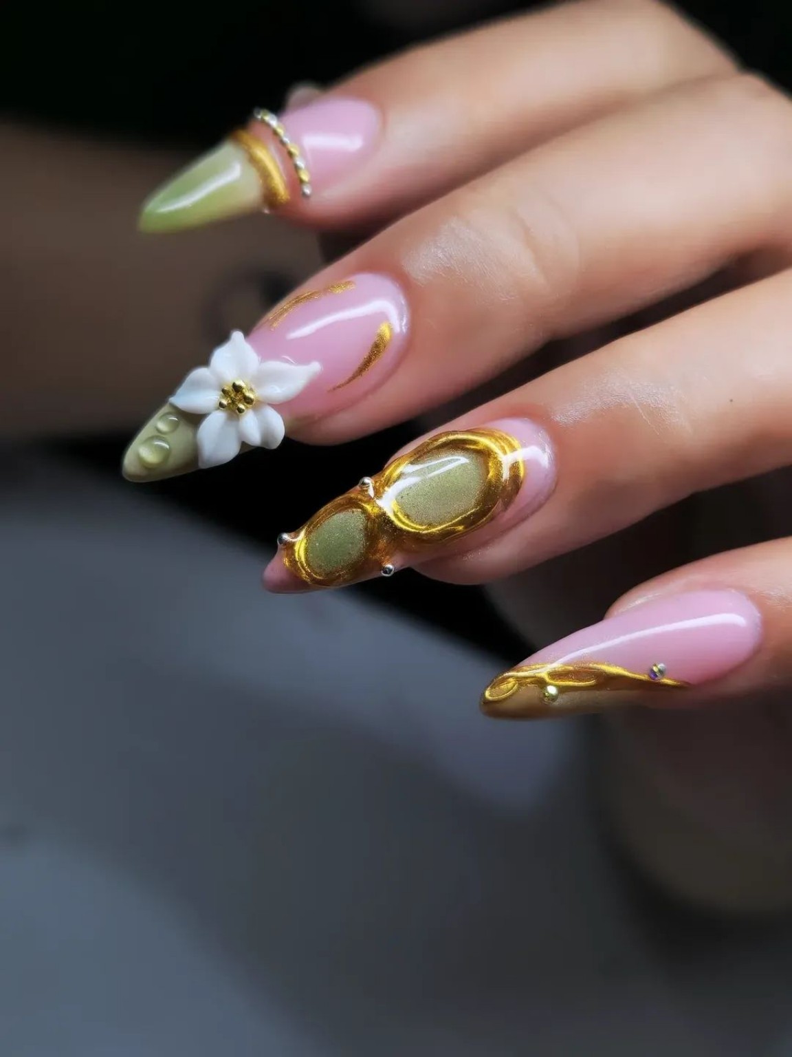 Diseño de uñas de lujo